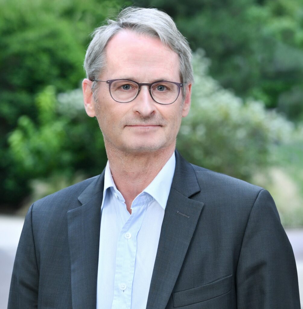 Sous la présidence renouvelée de Jean de Vauxclairs, le SERCE veut faire de 2026 et 2027 des années utiles pour l’électrification, l’attractivité des métiers et l’emploi dans tous les territoires.